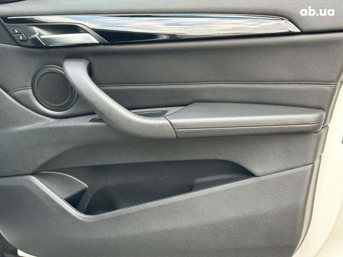 BMW X1 2018 белый - фото 24