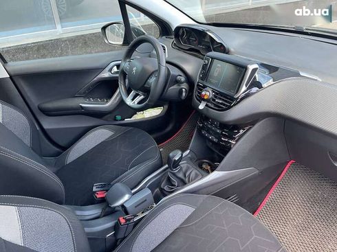 Peugeot 2008 2019 - фото 21
