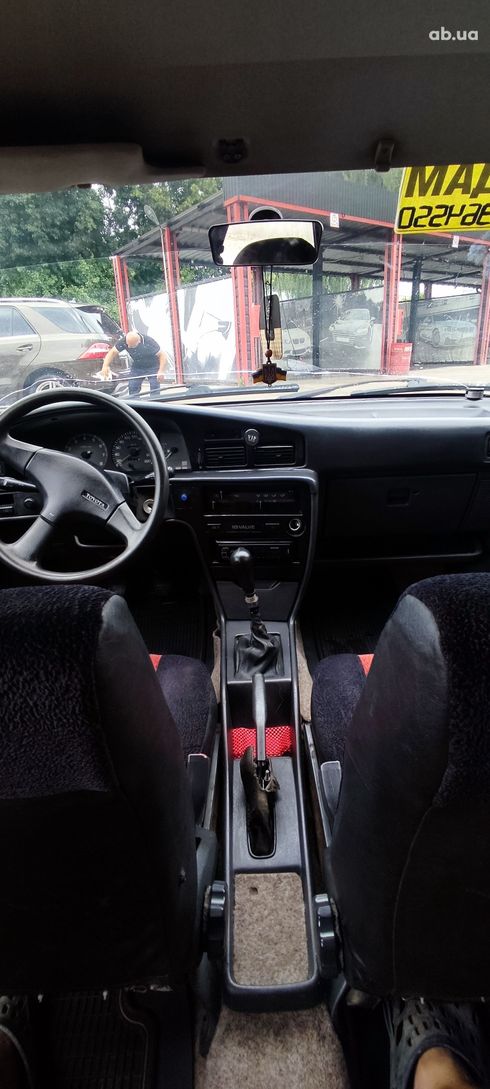 Toyota Carina 1990 красный - фото 3