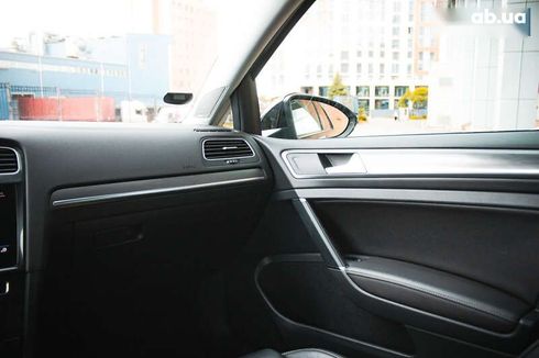 Volkswagen e-Golf 2018 - фото 23