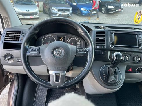 Volkswagen Transporter 2014 коричневый - фото 21
