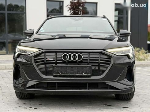 Audi E-Tron 2021 - фото 6