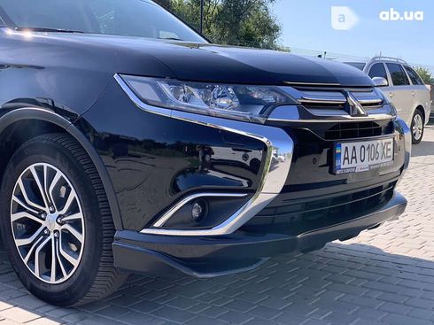 Mitsubishi Outlander 2017 - фото 8