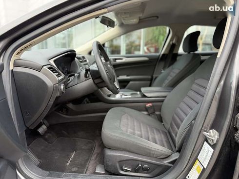 Ford Fusion 2017 - фото 16