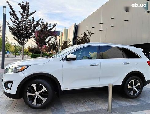 Kia Sorento 2015 - фото 8