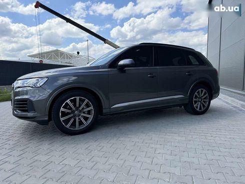 Audi Q7 2020 - фото 8