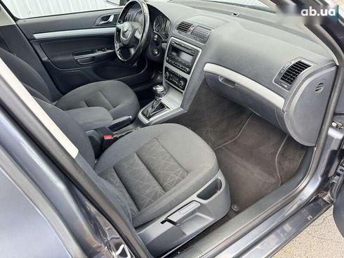 Skoda Octavia 2012 - фото 23