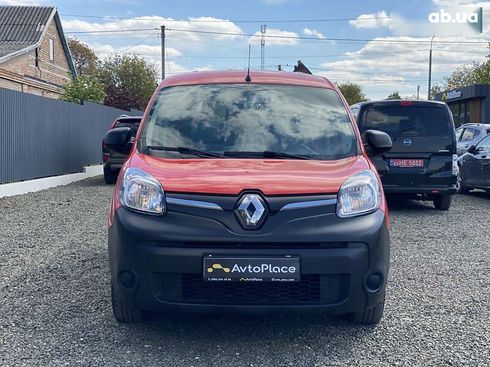 Renault Kangoo 2018 - фото 16