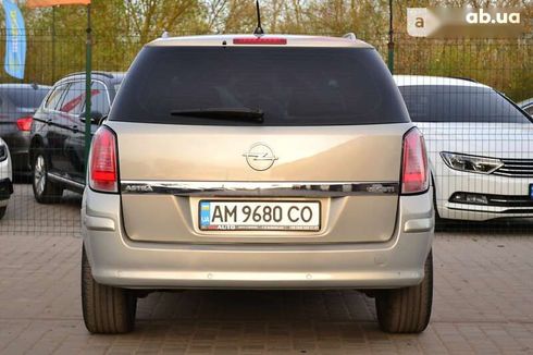Opel Astra 2005 - фото 17