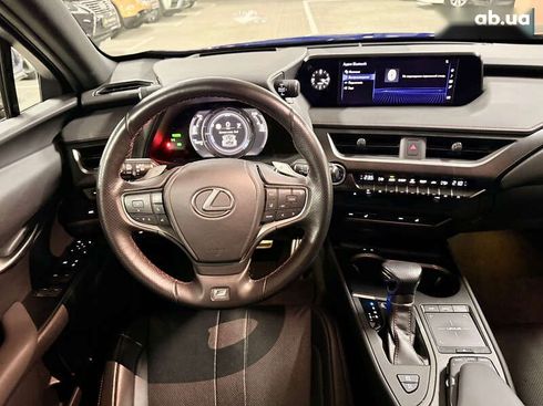 Lexus UX 2020 - фото 21