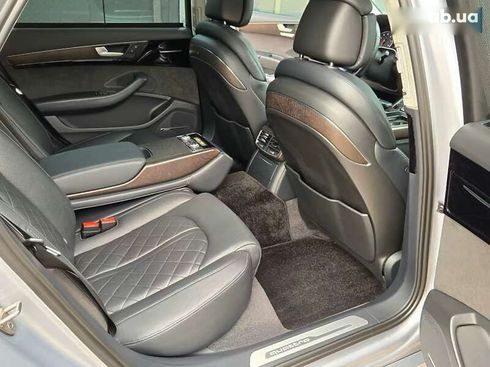 Audi A8 2017 - фото 26