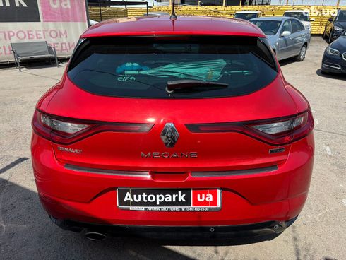 Renault Megane 2017 красный - фото 4