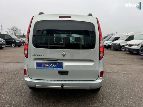 Renault Kangoo 2012 - фото 12