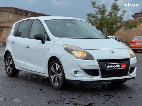 Renault Scenic 2011 белый - фото 14