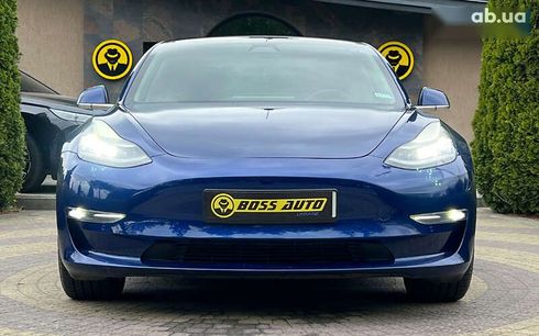 Tesla Model 3 2020 - фото 2