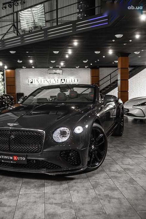 Bentley Continental GT 2022 - фото 21