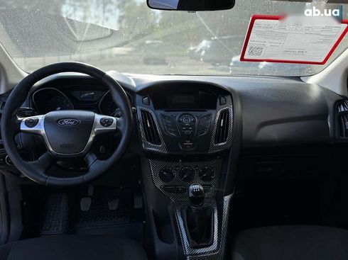 Ford Focus 2014 - фото 8