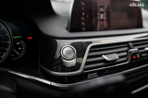 BMW 7 серия 2018 - фото 2