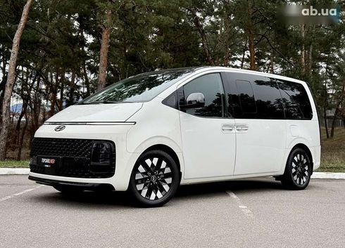 Hyundai Staria 2021 - фото 6