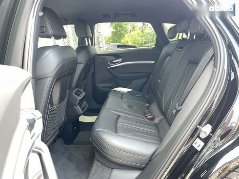 Audi E-Tron 2022 - фото 11