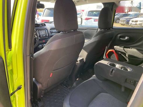 Jeep Renegade 2017 - фото 23