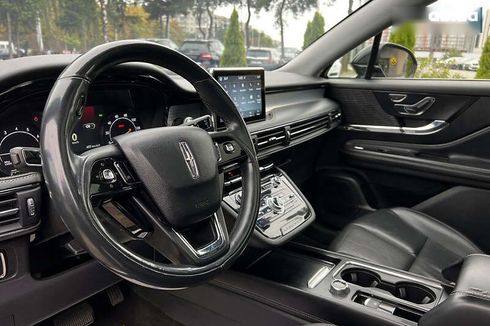 Lincoln Corsair 2021 - фото 10