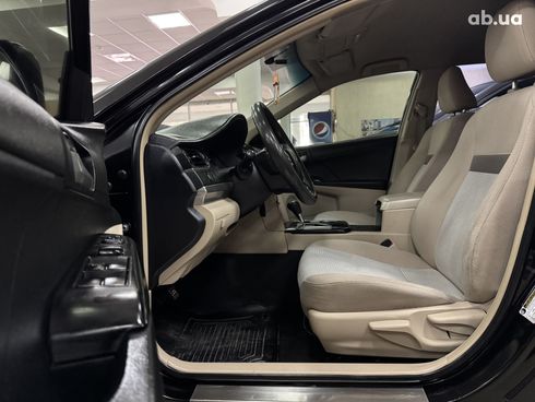 Toyota Camry 2011 черный - фото 14