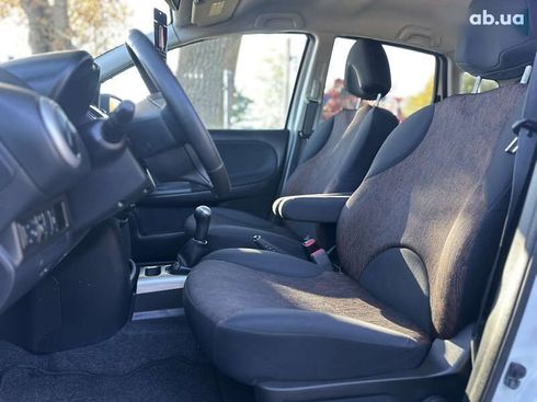 Nissan Note 2009 - фото 29