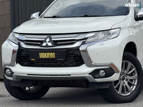 Mitsubishi Pajero Sport 2016 - фото 3