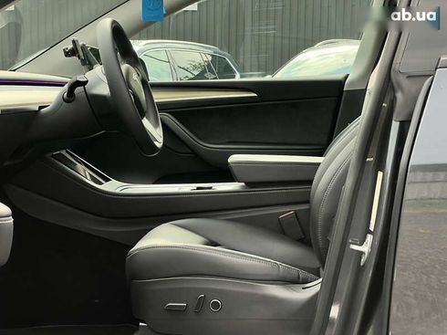 Tesla Model Y 2022 - фото 29
