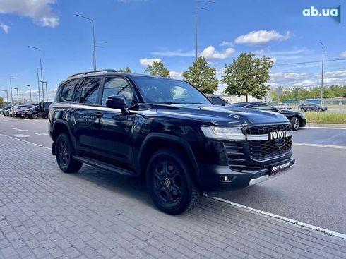 Toyota Land Cruiser 2023 - фото 9