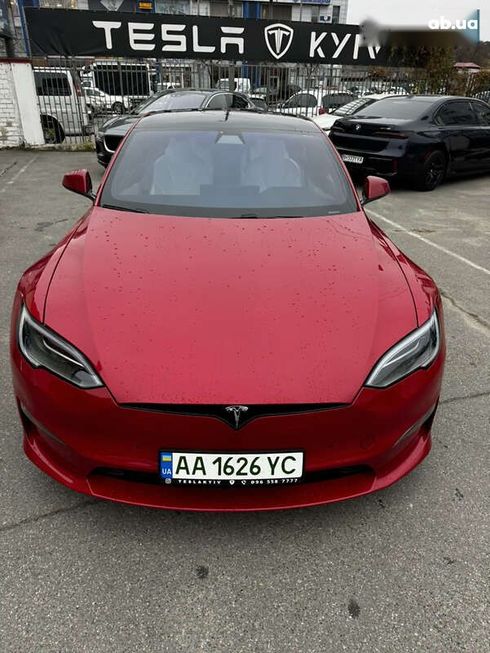 Tesla Model S 2021 - фото 18