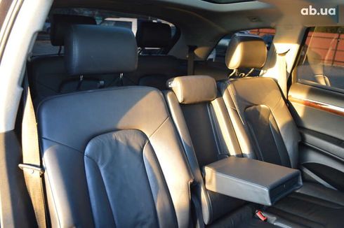 Audi Q7 2010 - фото 13