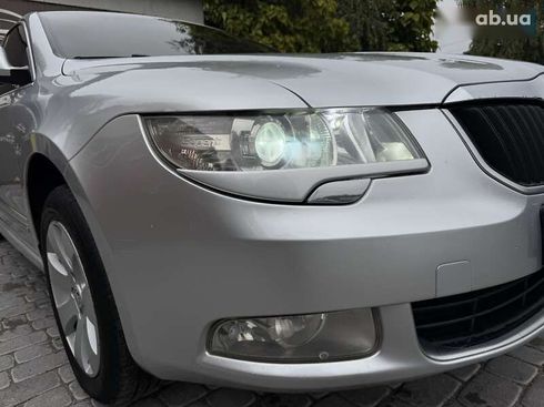 Skoda Superb 2012 - фото 21