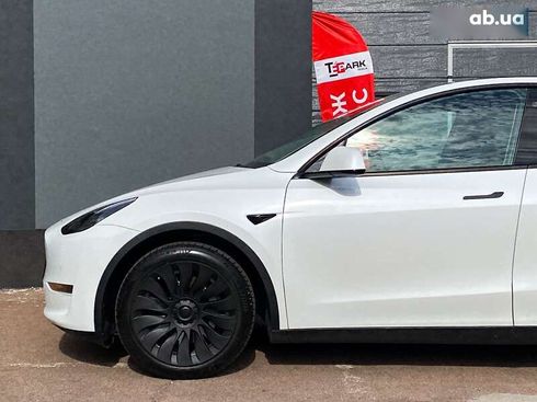 Tesla Model Y 2021 - фото 5
