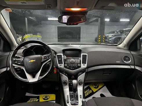 Chevrolet Cruze 2013 - фото 12