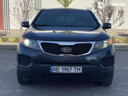 Kia Sorento 2012 - фото 2