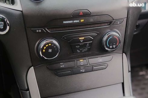 Ford Edge 2018 - фото 20