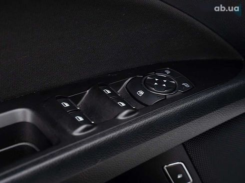 Ford Fusion 2017 - фото 18