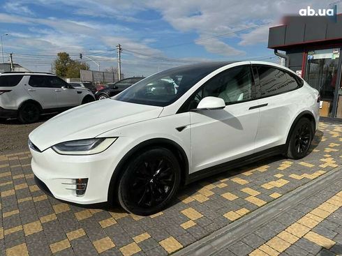 Tesla Model X 2016 - фото 12