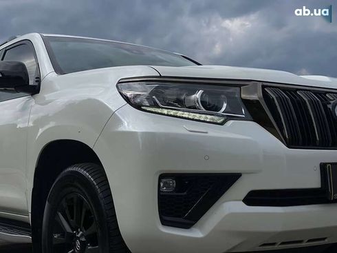 Toyota Land Cruiser Prado 2020 - фото 8