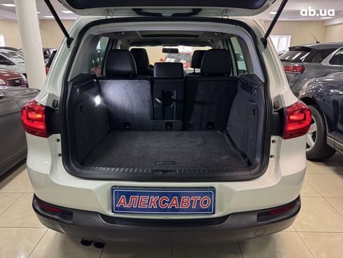Volkswagen Tiguan 2013 белый - фото 4