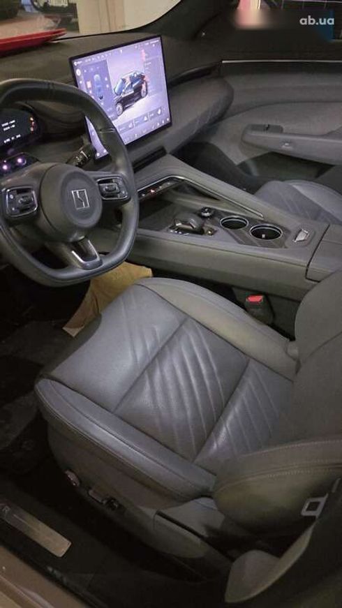 Zeekr 001 2024 - фото 2