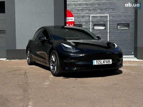 Tesla Model 3 2023 - фото 10