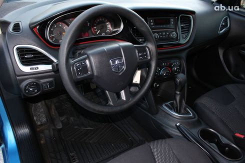 Dodge Dart 2016 голубой - фото 9