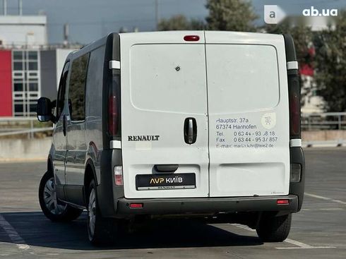 Renault Trafic 2003 - фото 14