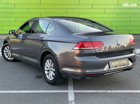 Volkswagen Passat 2017 - фото 6