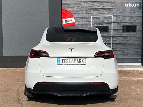 Tesla Model Y 2021 - фото 9