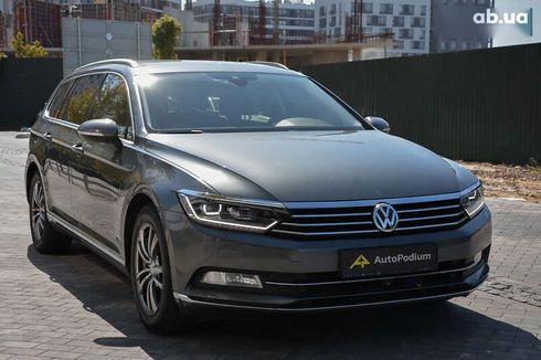 Volkswagen Passat 2016 - фото 5