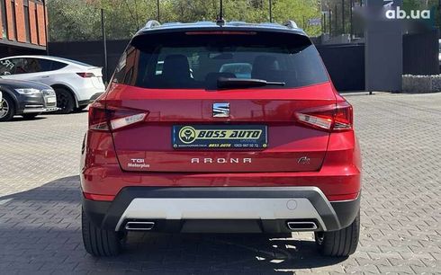 SEAT Arona 2019 - фото 5